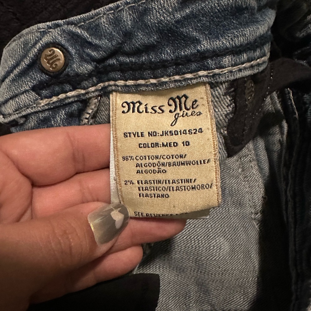 Miss Me girls Distressed Denim Jeans with Embellished Pockets - Picture 6 of 7